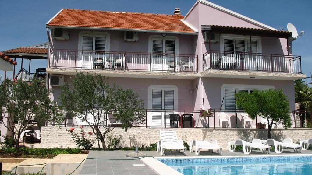 Hotel Krkahaus à Lozovac Extérieur photo