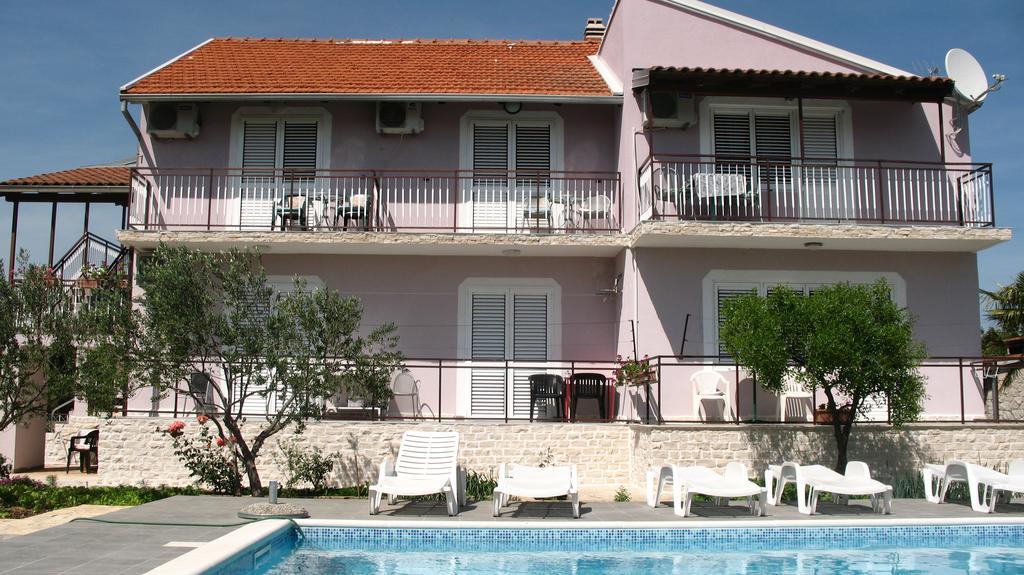 Hotel Krkahaus à Lozovac Extérieur photo