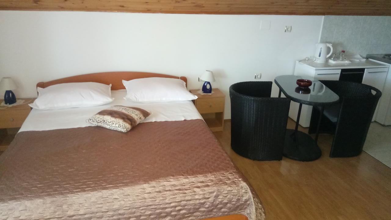 Hotel Krkahaus à Lozovac Extérieur photo